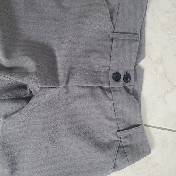 Reitmans Dressy Grey Pants Size 8 - Picture 4 of 4